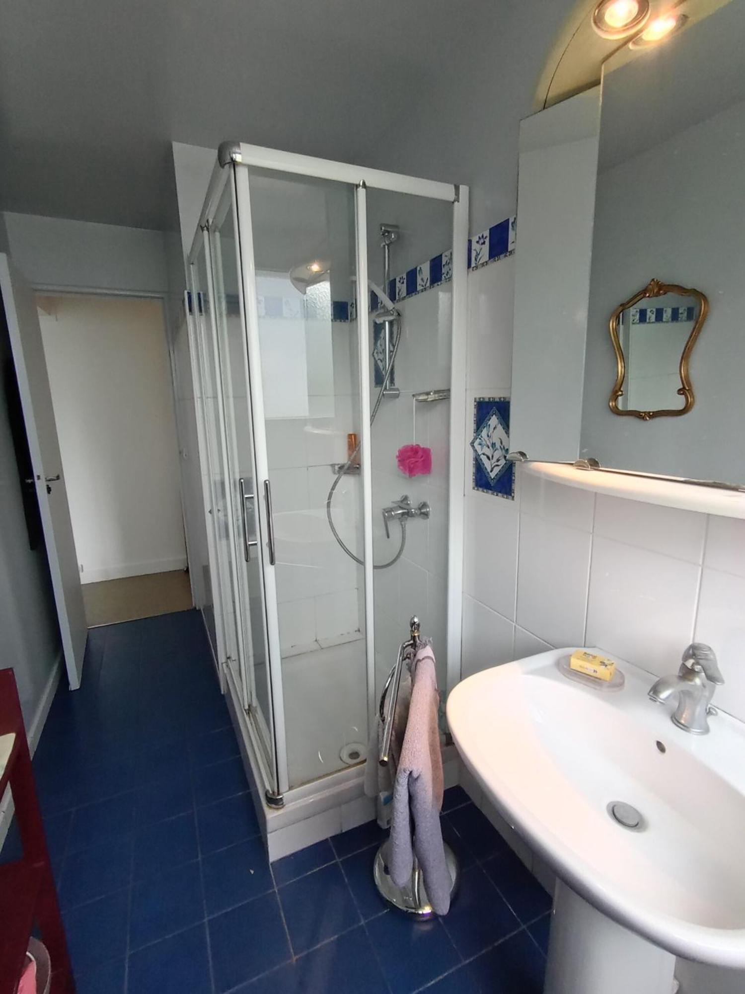 Chambre Double Lumineuse Paris Centre Deux Pas Du Metro ภายนอก รูปภาพ